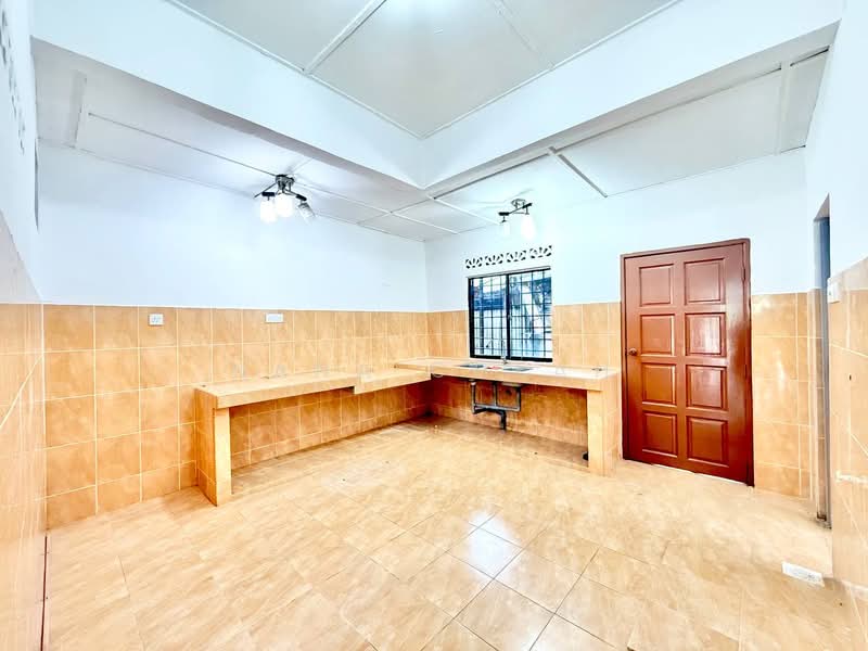 Rumah Teres 1 Tingkat untuk Dijual di Taman Sri Nanding (Hulu Langat) - Nana Cheah - Kitchen - PropertyGuru.com.my