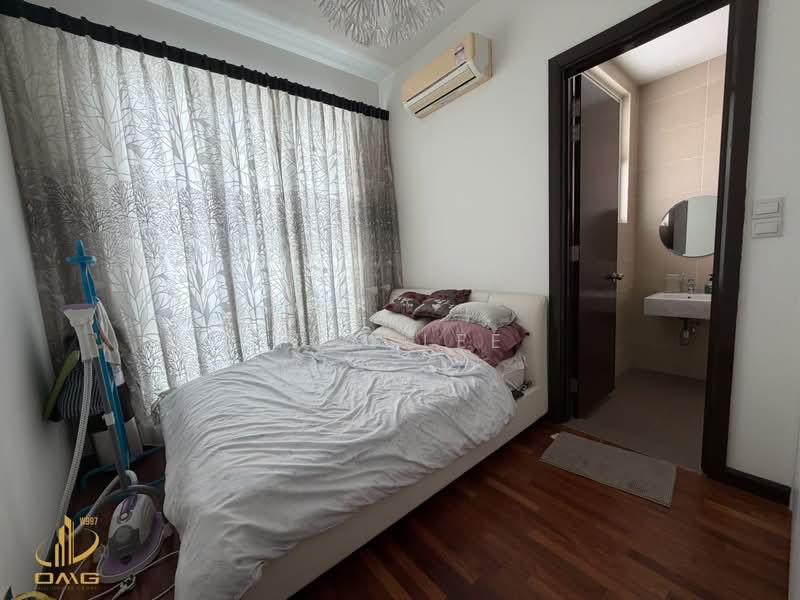 Rumah Berkembar untuk Dijual di Bandar Setia Alam (Kapar) - Tom Lee - PropertyGuru.com.my