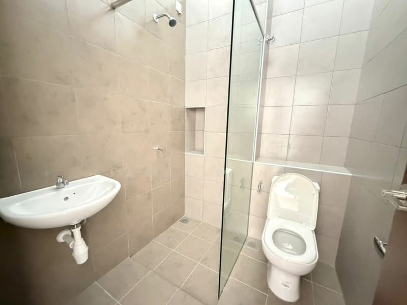 2-storey Terraced House for Sale in Cyberjaya (Selangor) - Jared Wong - Bathroom - PropertyGuru.com.my