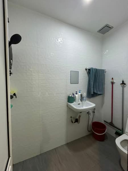 1-storey Terraced House for Sale in Iskandar Puteri (Nusajaya) (Johor) - Jay Pun - Bathroom - PropertyGuru.com.my