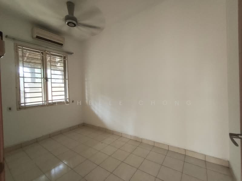 Rumah Teres 2 Tingkat untuk Dijual di Denai Alam (Shah Alam) - Michelle Chong - Guest room 2 - PropertyGuru.com.my
