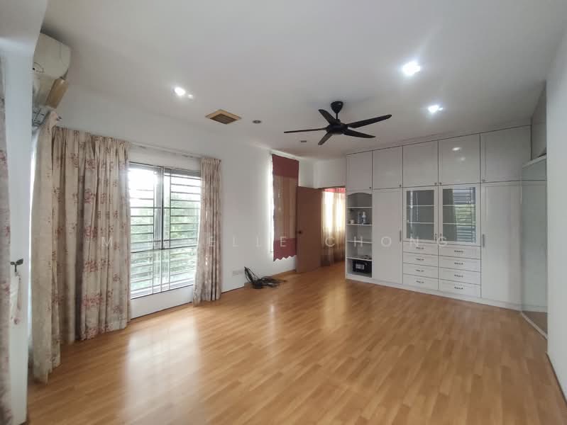 Rumah Teres 2 Tingkat untuk Dijual di Denai Alam (Shah Alam) - Michelle Chong - Master bedroom  - PropertyGuru.com.my