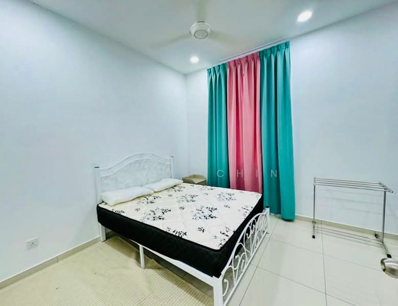 Rumah Teres untuk Dijual di Taman Ekoflora (Johor Bahru) - Chloe Chin - Bedroom - PropertyGuru.com.my