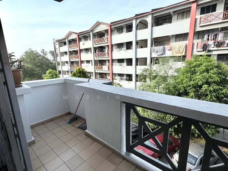 Pangsapuri untuk Dijual di Skudai Baru - Marvin Lim - Balcony - PropertyGuru.com.my