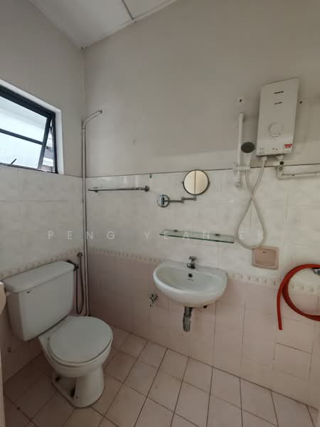 Kondominium untuk Dijual di Villa OUG - Peng Yean Ek - Bathroom - PropertyGuru.com.my