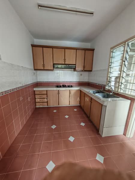 Kondominium untuk Dijual di Villa OUG - Peng Yean Ek - Kitchen - PropertyGuru.com.my