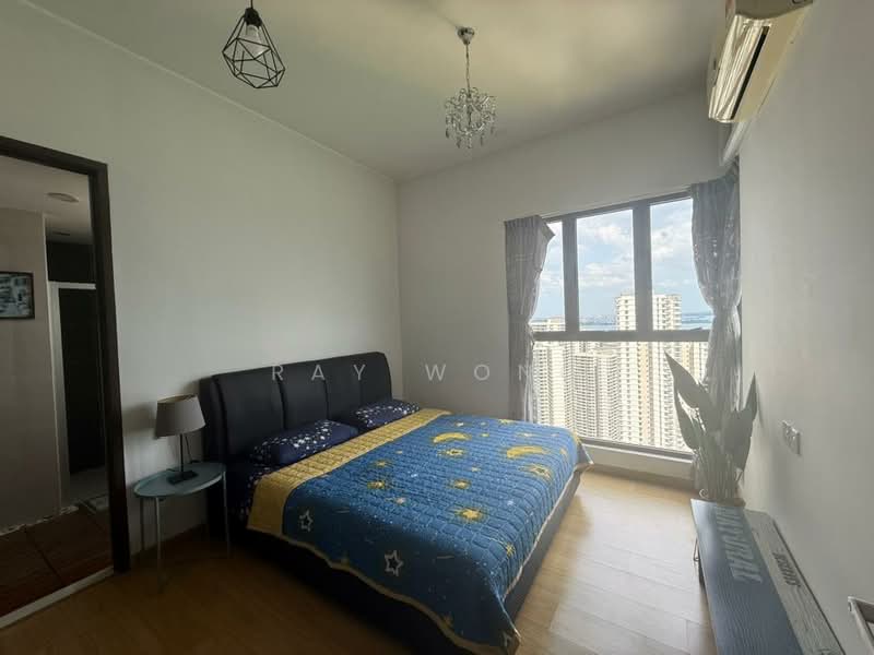 Kondominium untuk Disewa di Royal Strand @ Country Garden Danga Bay - Ray Wong - Bedroom - PropertyGuru.com.my