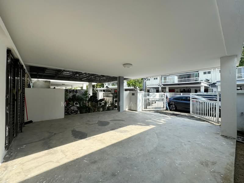 Rumah Teres 2 Tingkat untuk Dijual di Nilai (Negeri Sembilan) - Mohd Faizal - Exterior - PropertyGuru.com.my