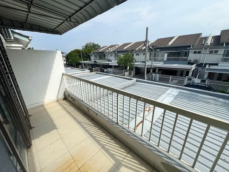 Rumah Teres 2 Tingkat untuk Dijual di Nilai (Negeri Sembilan) - Mohd Faizal - Balcony - PropertyGuru.com.my