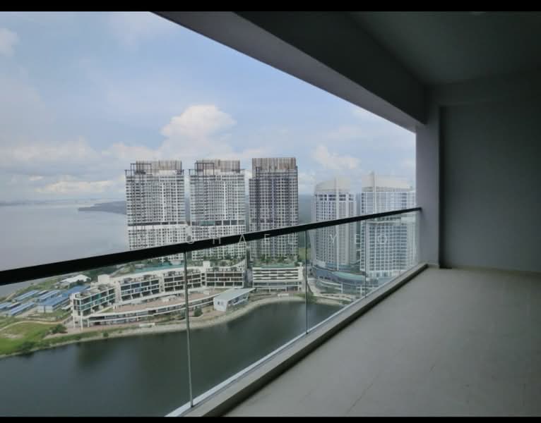 Servis Apartment untuk Disewa di Southern Marina Residences - Michael Yeo - Balcony - PropertyGuru.com.my
