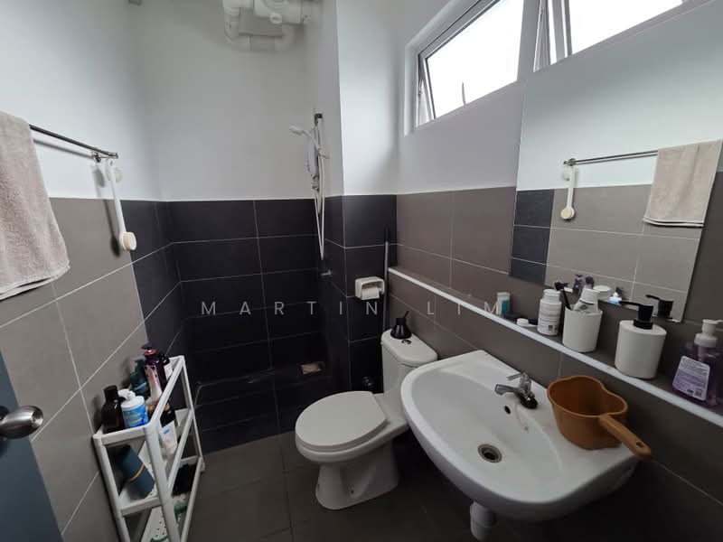 Kondominium untuk Disewa di Residensi Lanai - Martin Lim - Bathroom - PropertyGuru.com.my