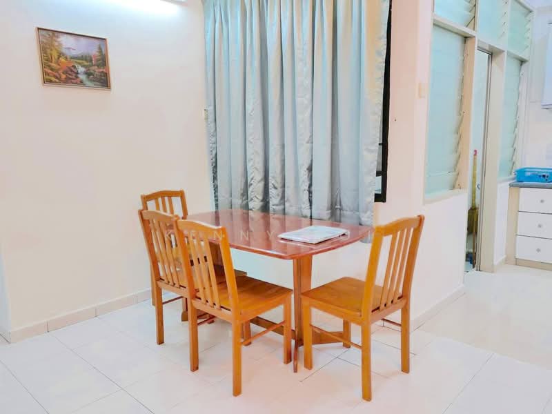 Apartment for Sale at Bukit Dumbar Permai - Kenny Ooi - Dining Room - PropertyGuru.com.my