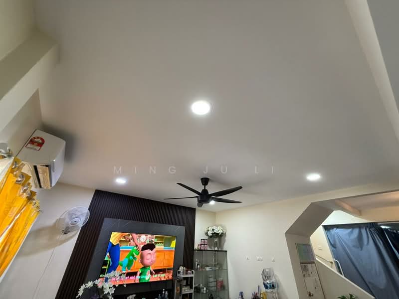 2-storey Terraced House for Rent in Taman Daya (Kepong) - Ming Ju Li - Living Room - PropertyGuru.com.my