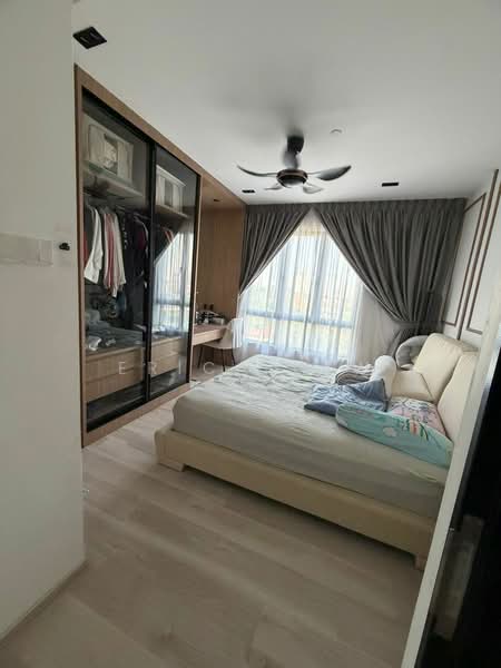 Service Residence for Sale at Kenwingston Avenue - Erica Law - Bedroom - PropertyGuru.com.my