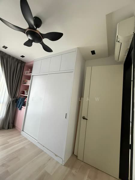 Service Residence for Sale at Kenwingston Avenue - Erica Law - Bedroom - PropertyGuru.com.my