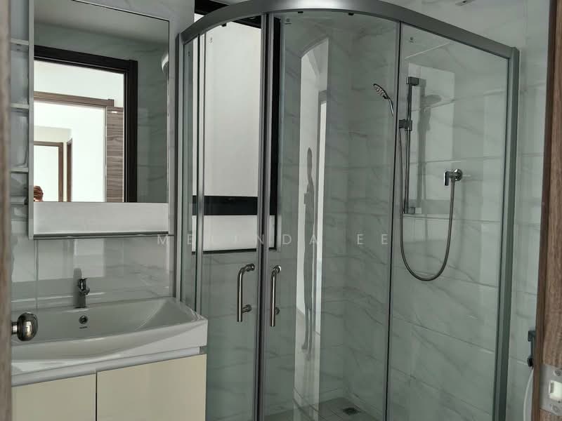 Apartment for Sale at Starview Bay @ Forest City - Melinda Ee - Bathroom - PropertyGuru.com.my