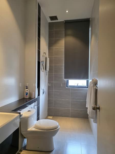 Rumah Kluster untuk Dijual di Eco Majestic (Semenyih) - Ethan Leong - Bathroom - PropertyGuru.com.my