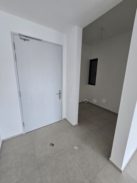 Condominium for Sale at EdgeWood Residences @ SkySanctuary - Ernest Ong - Entrance - PropertyGuru.com.my