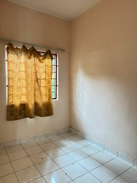 2-storey Terraced House for Sale in TAMAN PUCHONG UTAMA (Puchong) - Ken Lai - Interior - PropertyGuru.com.my