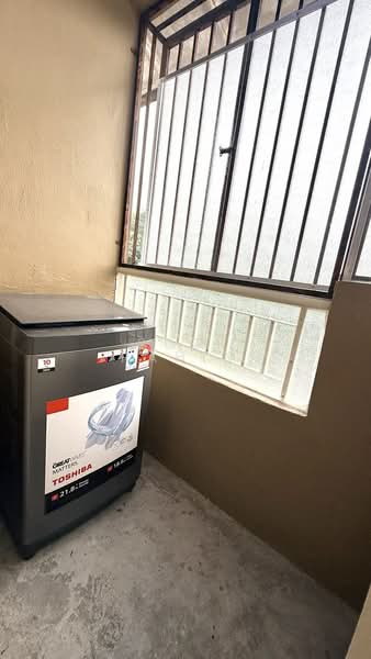 Pangsapuri untuk Dijual di Sutera Apartment - Suzi Rahim - Balcony - PropertyGuru.com.my