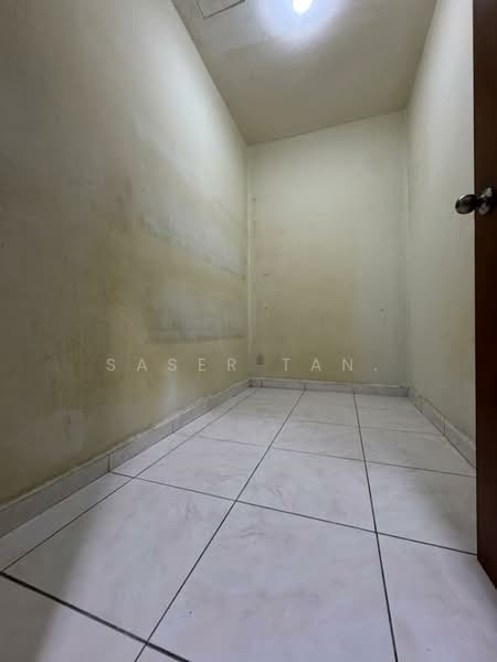 Semi-Detached House for Sale in Taman Sutera (Johor Bahru) - SASER TAN. - Interior - PropertyGuru.com.my