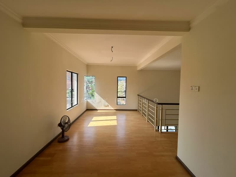 Terraced House for Sale in Bandar Kinrara Seksyen 1 (Bandar Kinrara) - Jackie Ho - Living Room - PropertyGuru.com.my