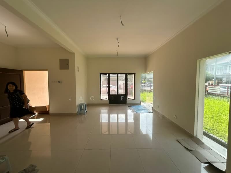 Terraced House for Sale in Bandar Kinrara Seksyen 1 (Bandar Kinrara) - Jackie Ho - Living Room - PropertyGuru.com.my