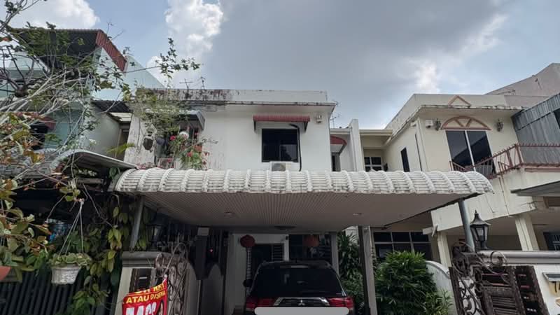 2.5-storey Terraced House for Sale in Sungai Ara (Penang) - Raymond Teoh - Exterior - PropertyGuru.com.my