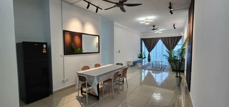 Servis Apartment untuk Dijual di Pinnacle Tower - Sze Lee - Dining Room - PropertyGuru.com.my