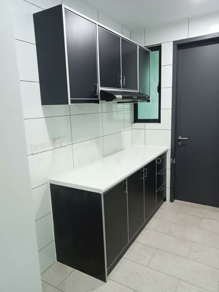 Kondominium untuk Dijual di The Valley Residences @ SkySierra - Patrick Oon - Kitchen - PropertyGuru.com.my