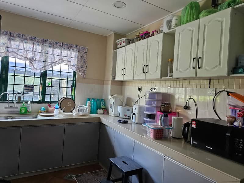 Rumah Berkembar untuk Dijual di Bandar Tasik Kesuma (Beranang) - Sherrie MC - Kitchen - PropertyGuru.com.my