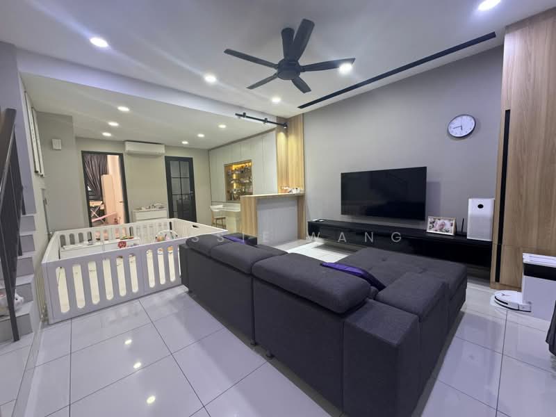 Rumah Teres untuk Dijual di Johor Bahru (Johor) - Cassie Wang - Living Room - PropertyGuru.com.my