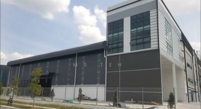 Semi-D Factory for Rent in Bandar Puncak Alam (Puncak Alam) - Ms Teh - Exterior - PropertyGuru.com.my