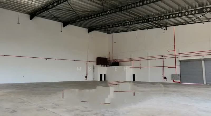 Semi-D Factory for Rent in Bandar Puncak Alam (Puncak Alam) - Ms Teh - Interior - PropertyGuru.com.my