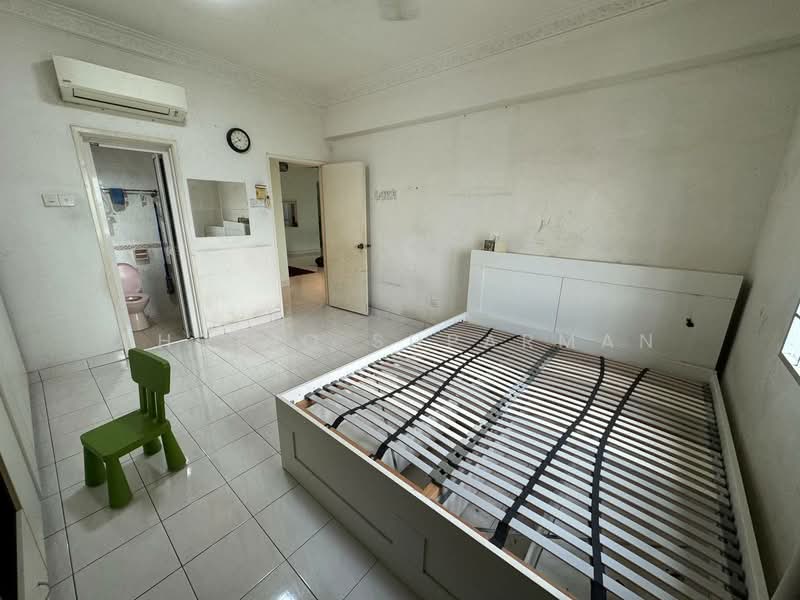 Kondominium untuk Dijual di Villa Lagenda - Thoriq Suparman - Bedroom - PropertyGuru.com.my