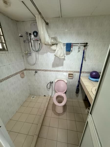 Kondominium untuk Dijual di Villa Lagenda - Thoriq Suparman - Bathroom - PropertyGuru.com.my