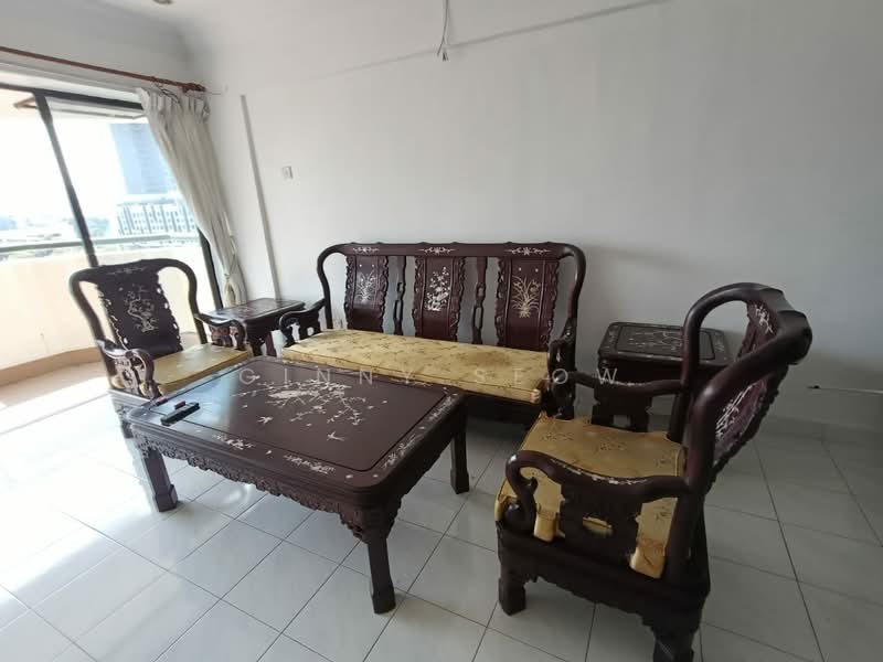 Pangsapuri untuk Dijual di Anjung Hijau (Greenfields) - Ginny Seow - Living Room - PropertyGuru.com.my
