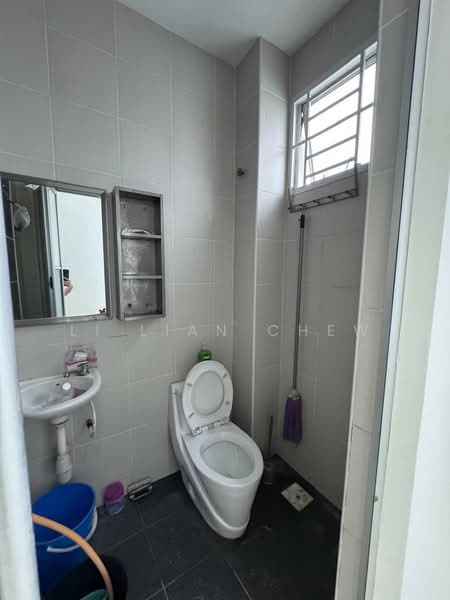 2-storey Terraced House for Sale in Taman Austin Perdana (Tebrau) - Li Lian Chew - Bathroom - PropertyGuru.com.my