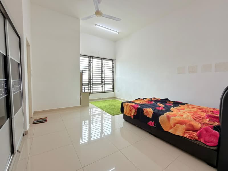 2-storey Terraced House for Sale in Bandar Seri Impian (Kluang) - May Tan - Bedroom - PropertyGuru.com.my