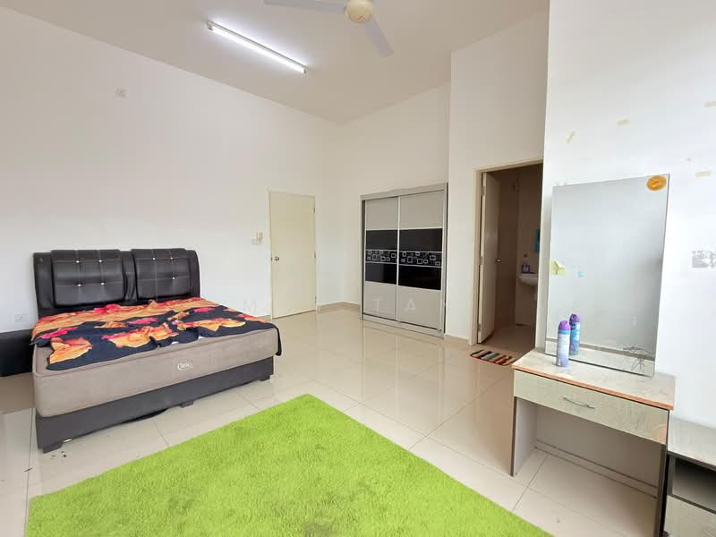2-storey Terraced House for Sale in Bandar Seri Impian (Kluang) - May Tan - Bedroom - PropertyGuru.com.my