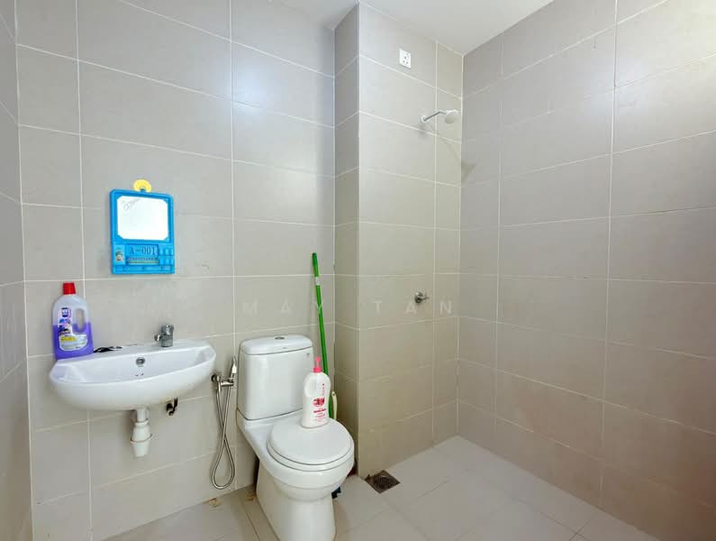 2-storey Terraced House for Sale in Bandar Seri Impian (Kluang) - May Tan - Bathroom - PropertyGuru.com.my