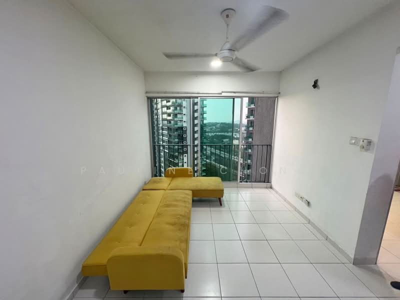 Servis Apartment untuk Disewa di The Zizz @ Damansara North - Pauline Chong - Living Room - PropertyGuru.com.my