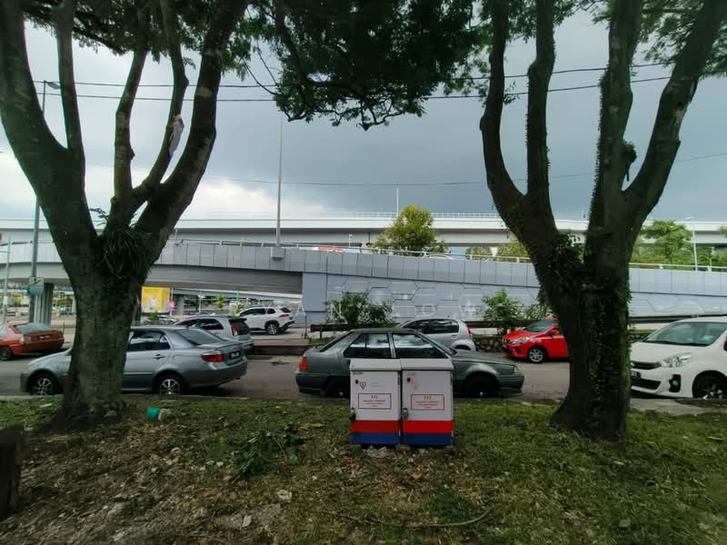 Shop for Sale in Taman Taynton View (Cheras) - Ryan Low - Exterior - PropertyGuru.com.my