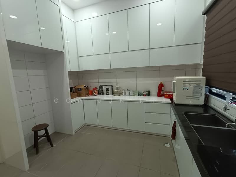 2-storey Terraced House for Rent in Taman Satu Krubong (Krubong) - Goh Jun Khai - Kitchen - PropertyGuru.com.my