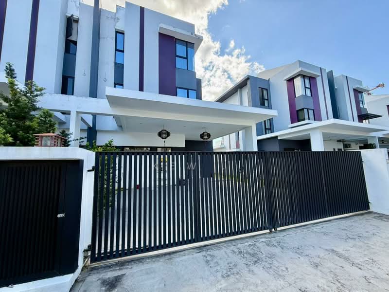 Bungalow for Rent in Bandar Sungai Long (Selangor) - Kew . - Exterior - PropertyGuru.com.my