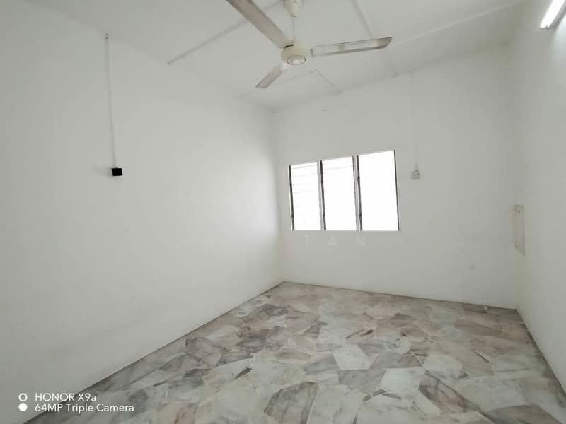 Rumah Teres 1 Tingkat untuk Dijual di Ipoh Garden (Ipoh) - Jeff Tan - Interior - PropertyGuru.com.my