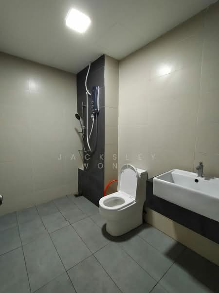 Servis Apartment untuk Disewa di You Residences @ You City - Jacksley Wong - Bathroom - PropertyGuru.com.my