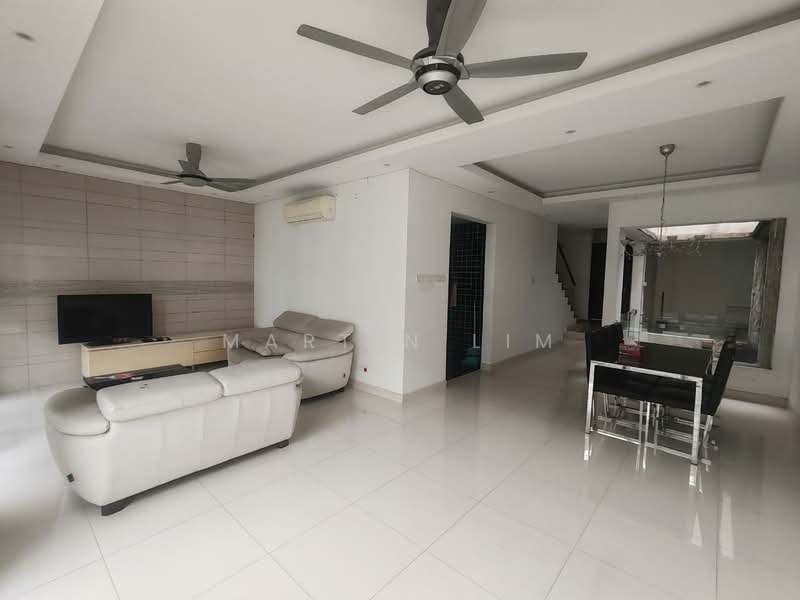 2-storey Terraced House for Sale in Puchong (Selangor) - Martin Lim - Living Room - PropertyGuru.com.my