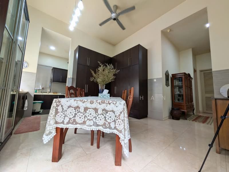 Rumah Banglo untuk Dijual di Laman Seri (Shah Alam) - Joseph Chan - Dining Room - PropertyGuru.com.my