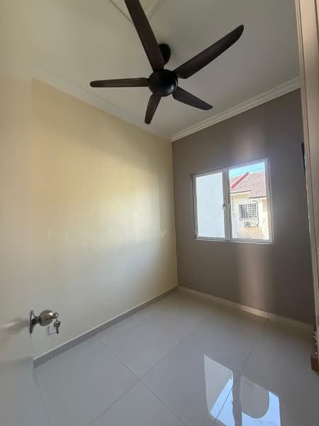 2-storey Terraced House for Sale in Rawang Perdana 2 (Rawang) - Tiffany Yang - Bedroom - PropertyGuru.com.my